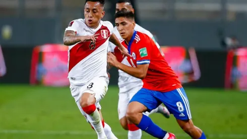 Marcelino Núñez fue titular en el partido ante Perú en Lima por las Elimnatorias. Foto Agencia Uno