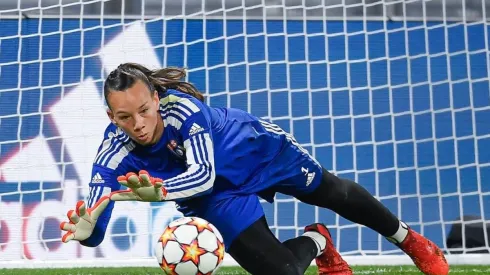 Christiane Endler sigue mostrando su importancia en el equipo frnacés.