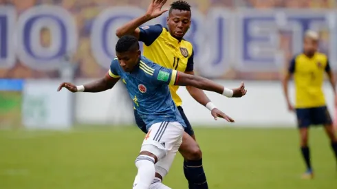Ecuador buscará volver al triunfo ante una Colombia que espera escalar a la zona de clasificación directa, en un duelo para mirar de reojo antes de la Roja.