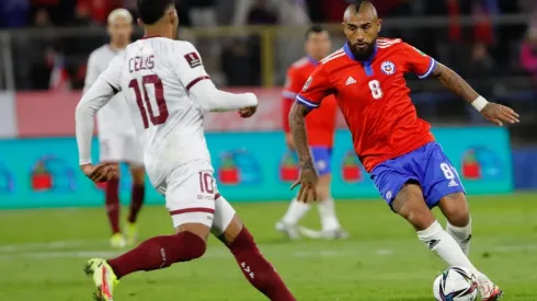 Herrera destaca a Vidal y Diego Valdés tras la victoria contra Venezuela.