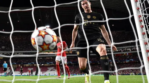 Bayern Múnich derrotó al Benfinca con goles de Sané y Lewandowski en Champions.