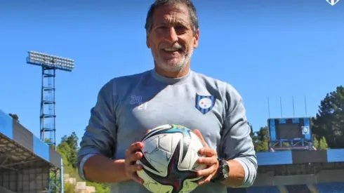 Mario Salas debutará en zona de descenso directo con Huachipato.