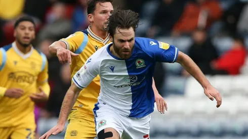 Brereton y Blackburn vuelven a meterse en la pelea por el ascenso