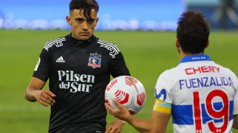 Colo Colo ante la UC en su anterior partido. Hoy se ven las caras de nuevo en el Monumental.