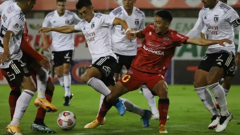 Colo Colo ya tuvo que jugar con una patrulla juvenil reforzada por jugadores suplentes en el presente Campeonato Nacional