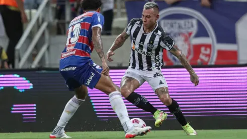 Edu Vargas metió la asistencia en el golazo de Atlético Mineiro para clasificar a semifinales de Copa de Brasil.