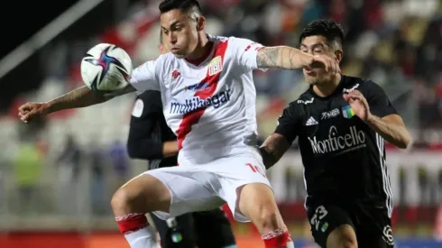 Curicó perdió en casa