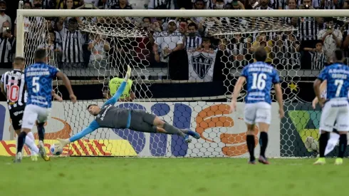 Vargas marcó de penal