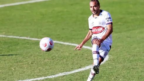 Vidangossy y Melipilla llegan en alza al duelo ante los albos.