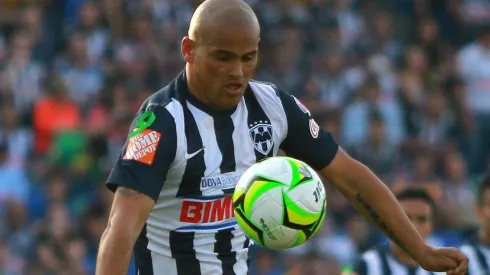 El chileno sigue haciendo de las suyas a los 40 años.