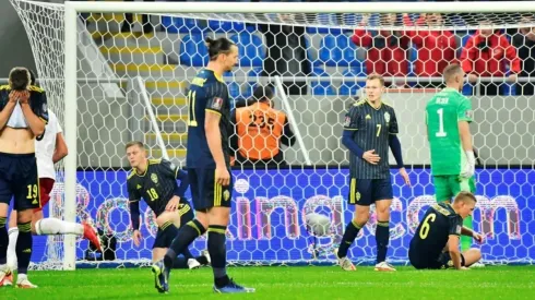 Georgia le amarga la vida a Suecia en regreso de Zlatan