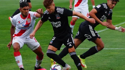 Colo Colo y Curicó en La Granja.