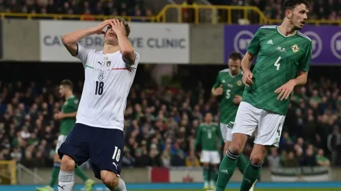 Italia no pudo contra Irlanda del Norte y jugará el repechaje