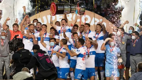 Universidad Católica se queda por cuarta vez con la Supercopa tras vencer a Ñublense en penales.