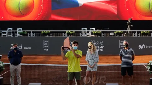 Cristian Garin defenderá el título en el ATP 250 de Santiago 2022 que se llevará a cabo en San Carlos de Apoquindo