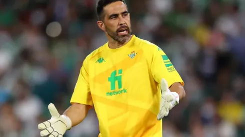 Claudio Bravo viene de ser titular en la derrota del Betis por 2-0 frente al Sevilla.