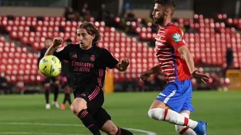 Real Madrid es 2° en La Liga con 27 puntos.