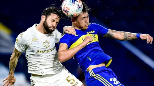 Eugenio Mena es uno de los titulares fijos en Racing Club.