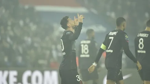 Lionel Messi se sacá la presión de marcar en la Ligue 1.