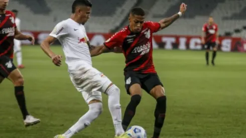 Athletico Paranaense y Bragantino disputarán la final de la Copa Sudamericana en Montevideo.