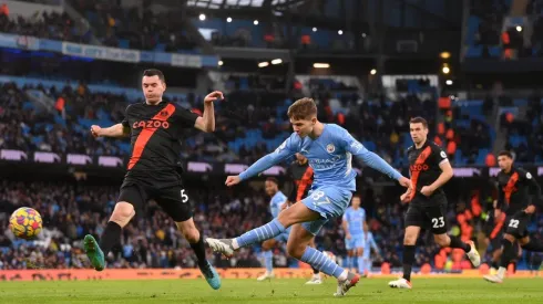Manchester City sigue en la segunda posición intentando quitar del primero puesto al Chelsea.
