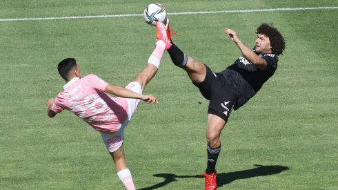 Punto a punto, Universidad Católica y Colo Colo pelean el título del Campeonato Nacional. TNT Sports transmitirá en sus señales la definición de la temporada.