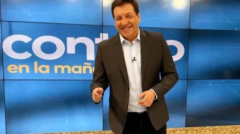 Julio César Rodríguez en el set de Contigo en la Mañana.