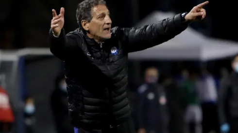 Mario Salas no pesca la lucha por el título y solo piensa en ganar con Huachipato