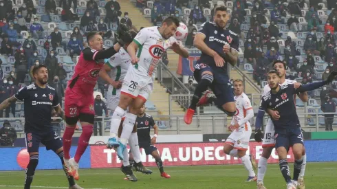 Universidad de Chile y Cobresal salen a la cancha en la lucha por no caer en zona de descenso o promoción. Este es uno de los tres partidos programados de este sábado.