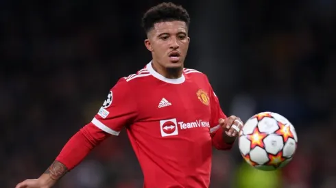 Sancho marcó el primer tanto del partido a los 50' en Stamford Bridge.