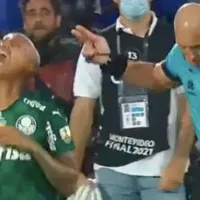 Deyverson, autor del gol del título de Palmeiras en la Copa Libertadores, se vuelve viral con insólita simulación tras “ataque” del árbitro Néstor Pitana