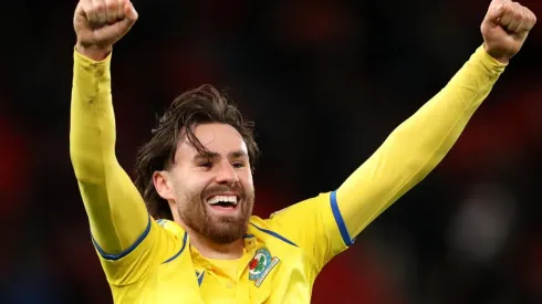 Brereton es genio y figura en Inglaterra