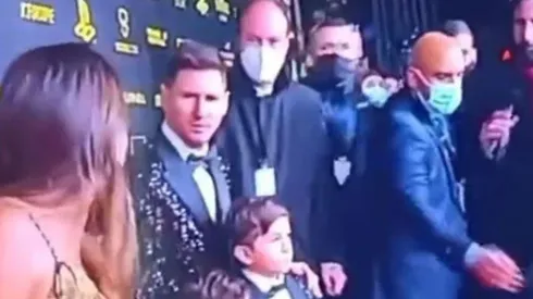 Messi hizo respetar el lugar de su esposa en la gala.