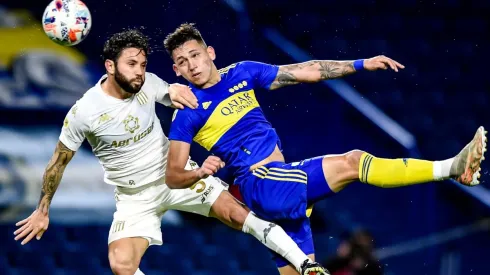 Eugenio Mena podría sumar minutos en el duelo del sábado entre Racing y Godoy Cruz