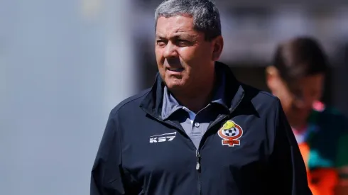 Gustavo Huerta renovó contrato con Cobresal y sigue el 2022.