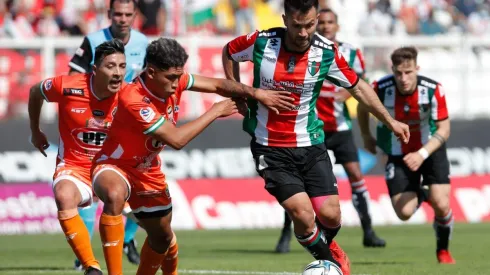 Carlos Villanueva se mantendrá con Palestino hasta 2022.