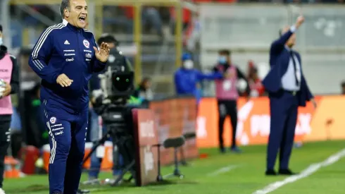 Lasarte sigue buscando nuevas caras para la Roja