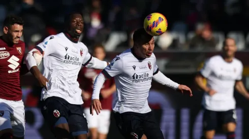 Con una aguerrida participación, Gary Medel no pudo ayudar al Bologna y cayeron por 2-1 en su visita al Torino.