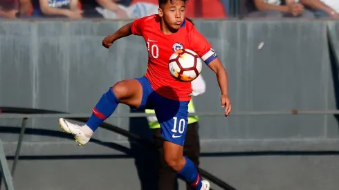 El volante de 22 años hizo su debut en la selección chilena adulta y reconoció su felicidad por conseguir tan importante logro en su carrera.