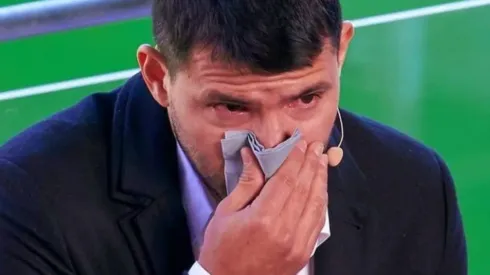 Sergio El Kun Agüero anunció su retiro del fútbol profesional por sus problemas cardiacos