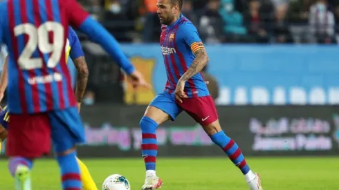 Dani Alves tuvo su esperado regreso a las canchas con el Barcelona