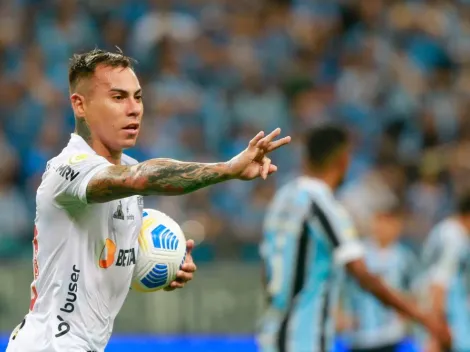 Compañeros del Atlético Mineiro modelan la ropa del emprendimiento de Eduardo Vargas