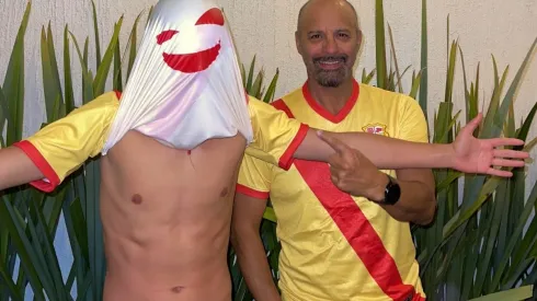 Marco Antonio Figueroa había preparado una sorpresa especial para sus fanáticos en vísperas de Navidad, con una camiseta realmente sorprendente