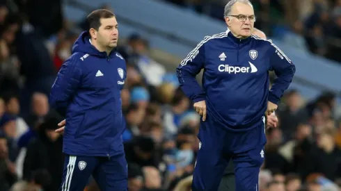 Marcelo Bielsa es cuestionado tras la goleada que sufrió ante el Manchester City