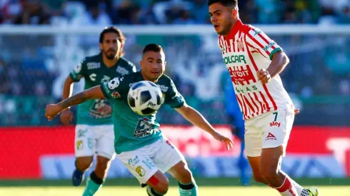 Jean Meneses es buscado por uno de sus exentrenadores.