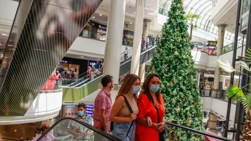 Revisa los horarios de los mall y a qué hora cierran esta semana de Navidad
