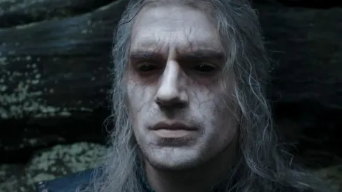 Henry Cavill como Geralt de Rivia en The Witcher.