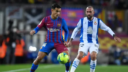 Barcelona no tiene en sus planes a Coutinho y lo ofrece a dos equipos de la Premier League para recuperar dinero.