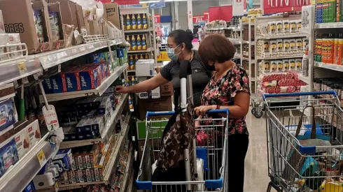 ¿A qué hora cierran los supermercados en vísperas de la navidad?