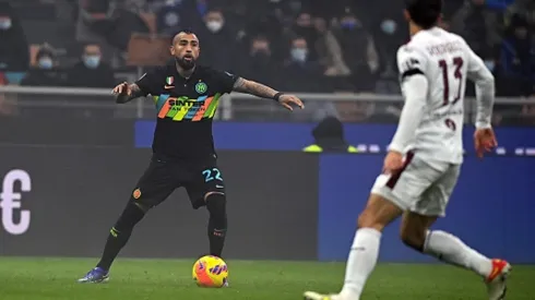 Arturo Vidal frente al Torino: buenas notas en Italia para los chilenos.